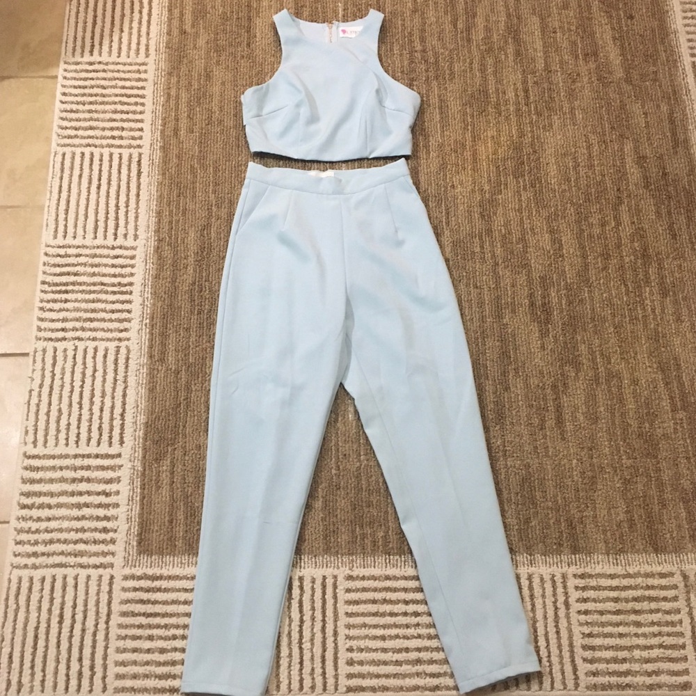 L’ATISTE BY AMY Blue Two-Piece Crop Top w/ Pants S